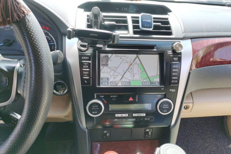 Used Toyota Camry 2012 2.5G Luxury Navigation Edition
