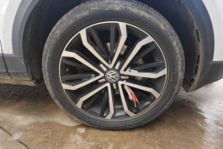 Used Volkswagen T-ROC 2020 280TSI DSG Two-Wheel Drive Comfort Version