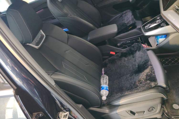 Used Audi Q4 e-tron 2024 40 e-tron Adventure Edition Right Front Seat