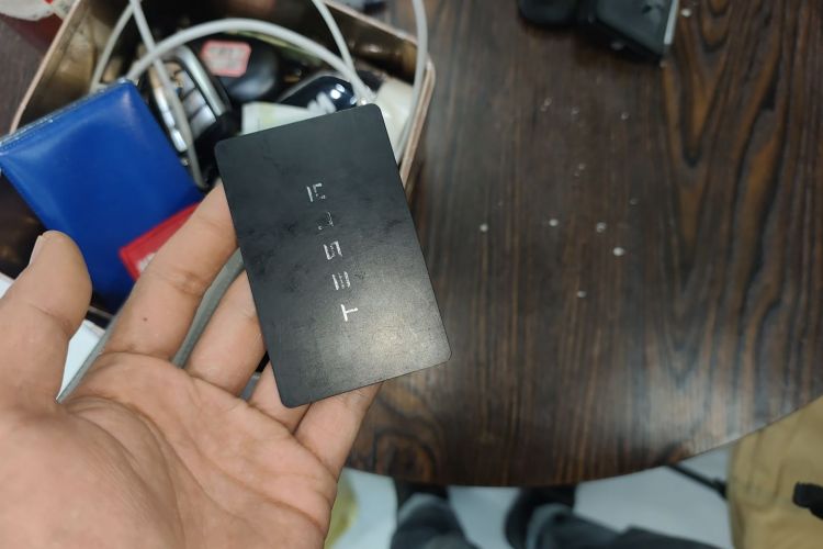 Used Tesla Model Y 2025 Updated Version Long-Range All-Wheel Drive Vehicle Key