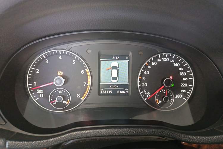 Used Volkswagen Passat 2011 2.0 TSI DSG Premium Edition Instrument Cluster