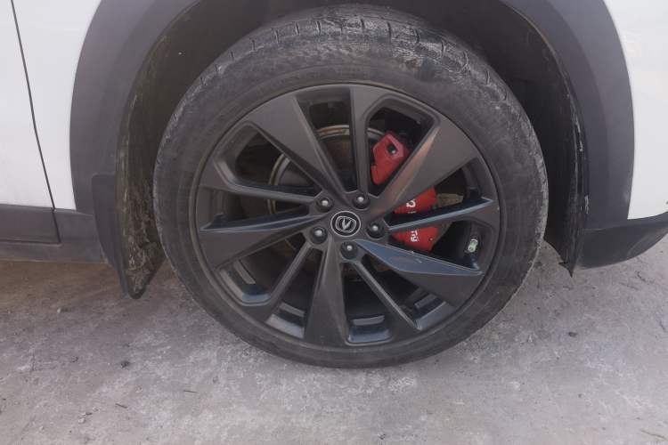 Used CHANGAN UNI-T 2020 1.5T Prestige Version
