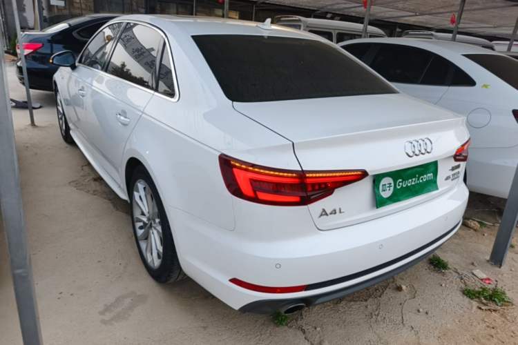 Used Audi A4L 2018 30th Anniversary Edition 40 TFSI Fashion Model