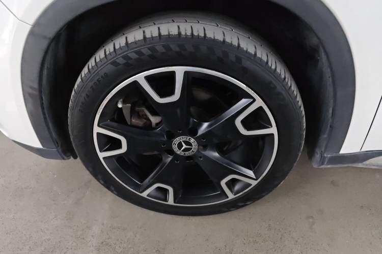 Used Mercedes-Benz GLA 2017 GLA 220 4MATIC Fashion Model
