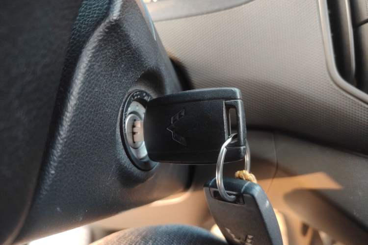 Used Wuling Rongguang New Truck 2019 1.8L Single-Row China VI LJ479Q6
