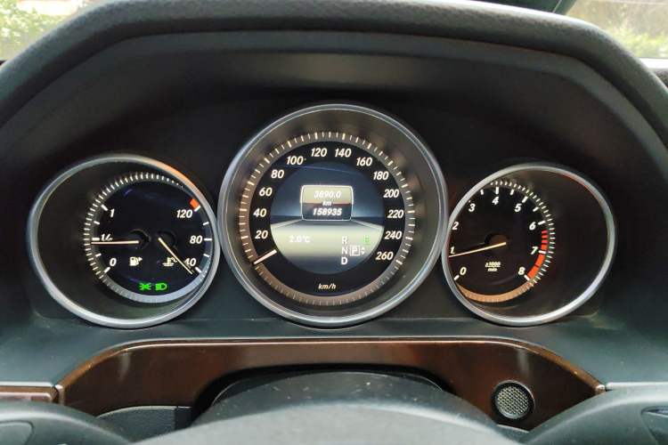 Used Mercedes-Benz E-Class 2013 E 300 L Stylish Luxury Model Instrument Cluster