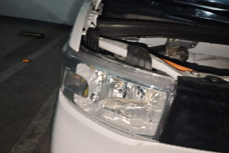 Used Wuling Hongguang MINIEV 2022 Easy Version Lithium Iron Phosphate
