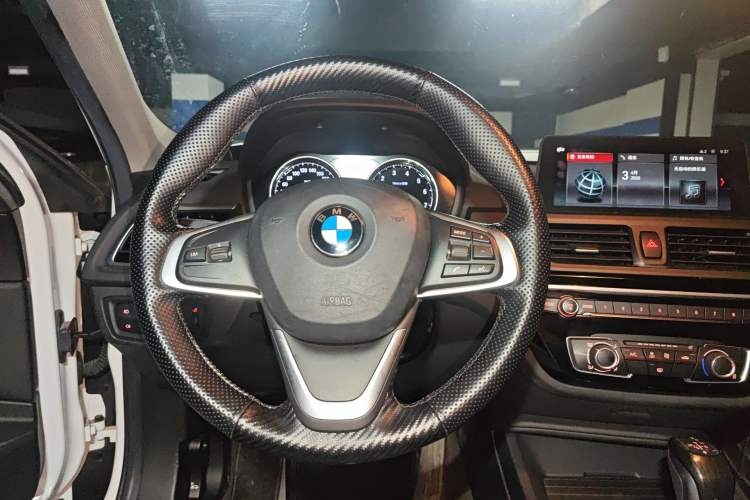 Used BMW 1 Series 2019 118i Fashion Model Steering Wheel