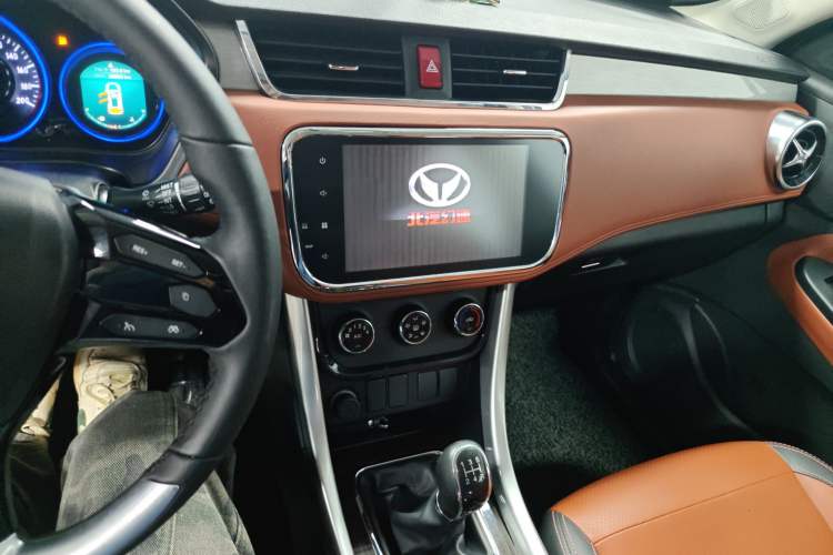 Used HYOSOW S3 2016 S3L 1.5L Manual Prestige Edition
