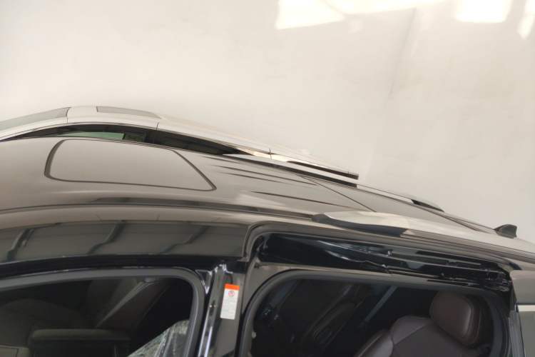 Used Toyota Granvia 2024 2.5L Hybrid Prestige PLUS Four-Wheel Drive Version
