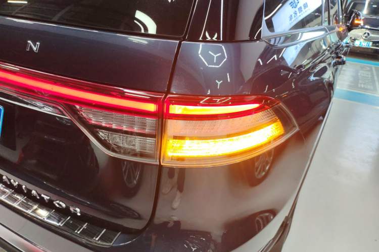 Used Lincoln Aviator 2020 3.0T V6 Four-Wheel Drive Premium Edition