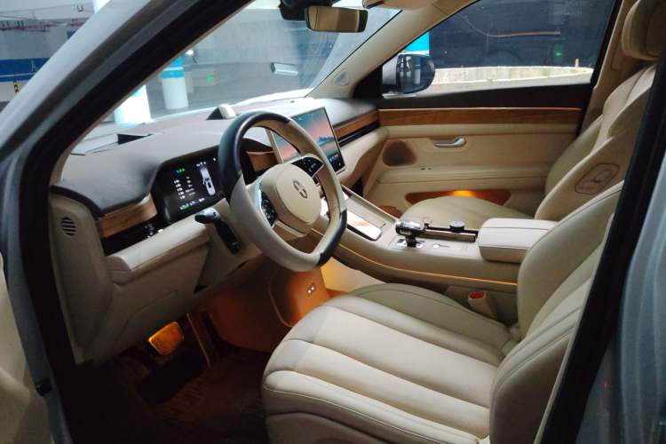 Used Hima AITO M7 2024 1.5T Intelligent Driving 4WD Max Edition 5 Seats
