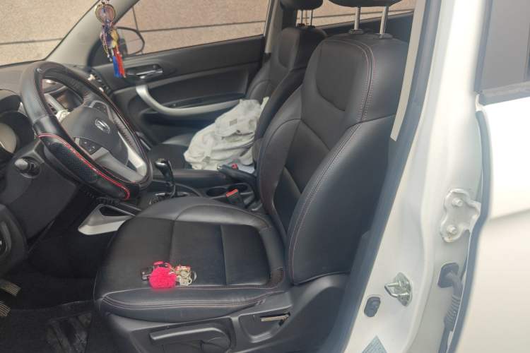 Used Changan CS35 2016 1.6L Manual Luxury Model China V Standard