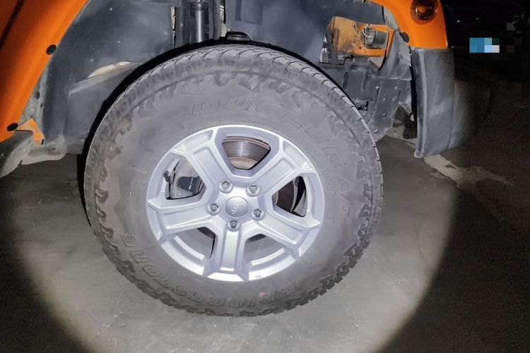 Used Jeep Wrangler 2012 3.6L Sahara two-door version
