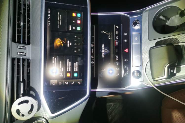 Used Audi A6 2022 allroad quattro Explorer 55 TFSI Prestige Off-Road Model
