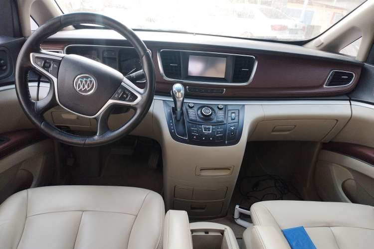Used Buick GL8 2014 2.4L LT Luxury Business Executive Edition
