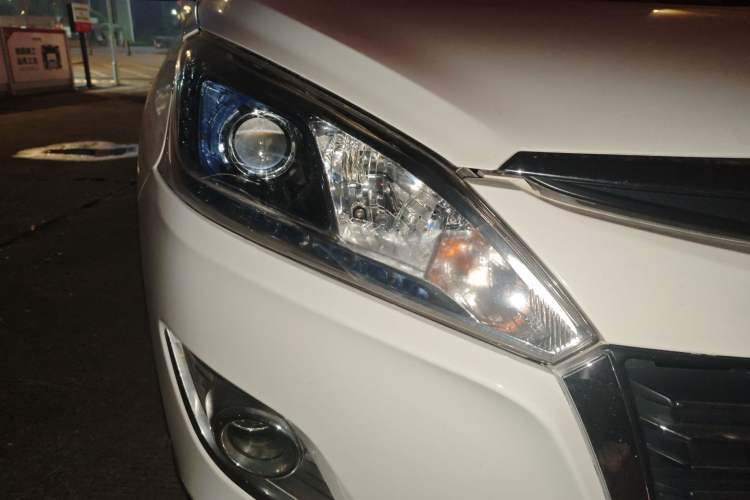 Used Luxgen U6 SUV 2014 2.0T ZhiZun Model