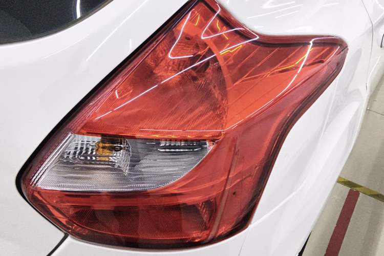 Used Ford Focus 2012 Hatchback 1.6L Automatic Comfort Model
