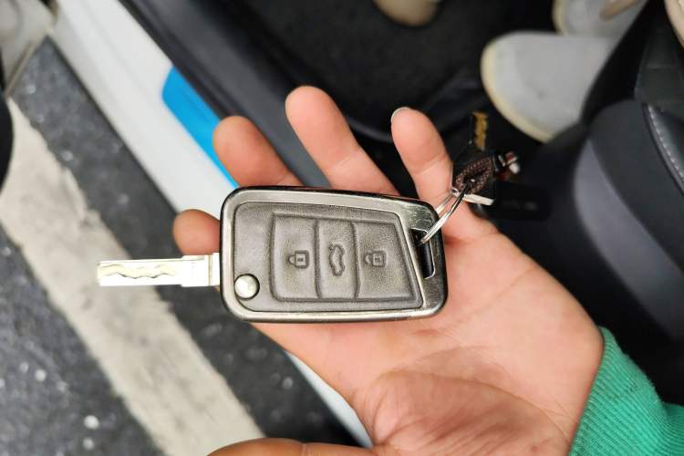 Used Skoda Octavia 2019 TSI230 DSG Luxury Edition Station Wagon China V Standard Vehicle Key