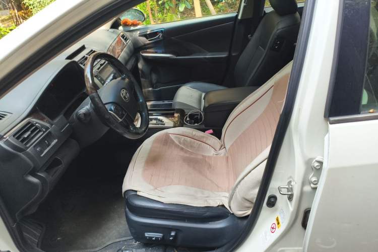 Used Toyota Camry 2015 2.0G Premier Edition