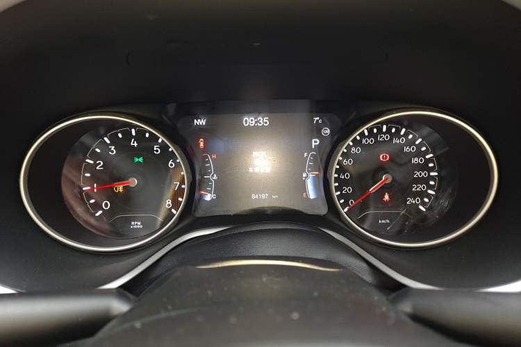 Used Jeep Compass 2017 200T Automatic Family Edition