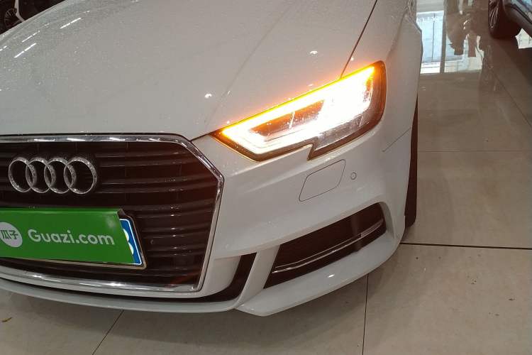 Used Audi A3 2019 Limousine 35 TFSI Fashion Edition China VI Emission Standard Left Front Headlight