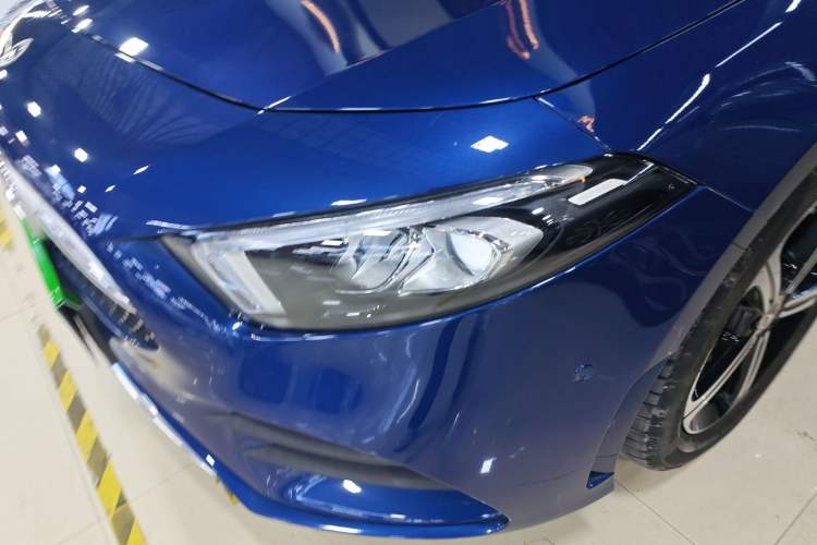 Used Mercedes-Benz A-Class 2022 Revised Version A 200 L Sport Sedan Fashionable Style Left Front Headlight