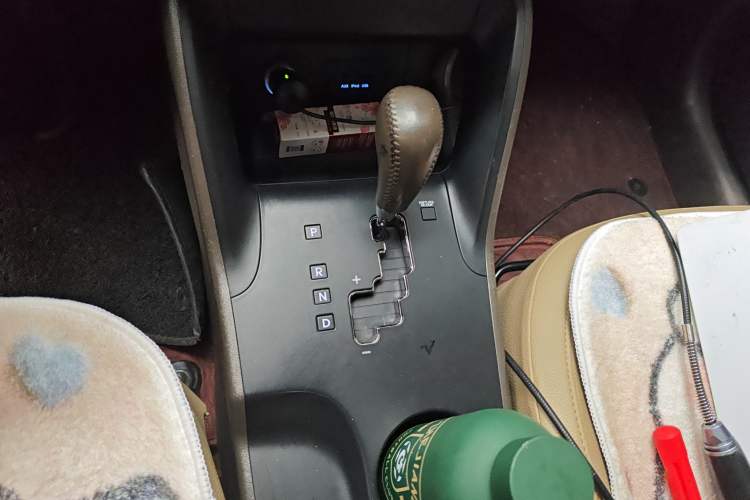 Used Hyundai ix35 2013 2.0L Automatic Two-Wheel Drive Smart GLS China IV Standard