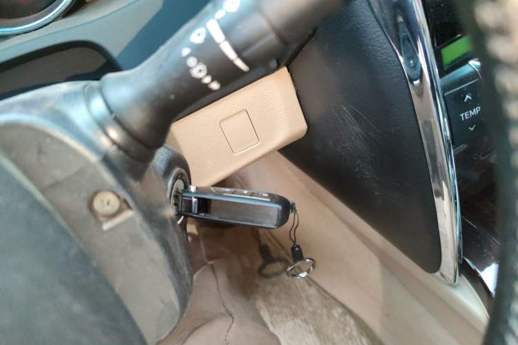 Used Toyota Reiz 2012 2.5V Fengdu Elite Stylish Edition Vehicle Key