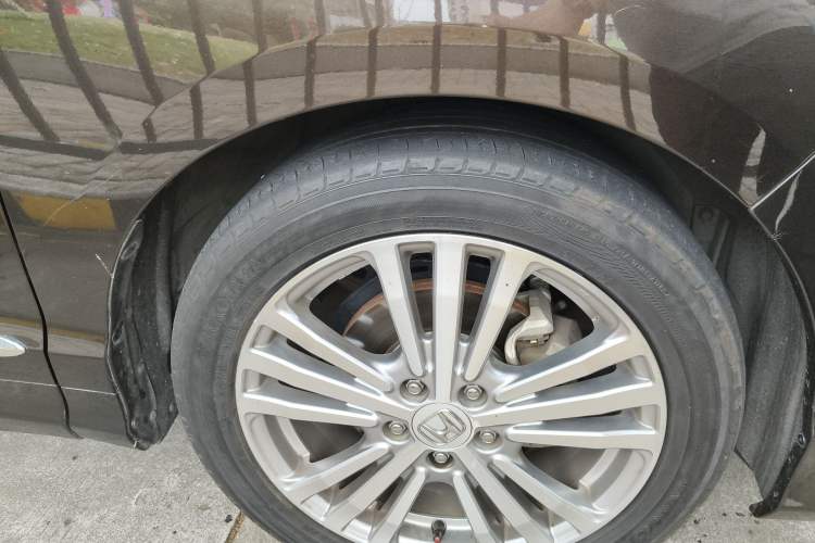 Used Honda Elysion 2016 2.4L Comfort Edition
