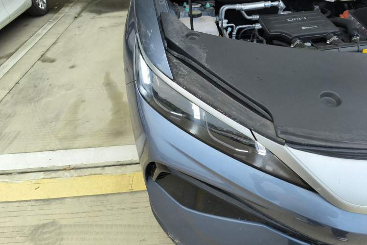 Used BYD Song Pro New Energy 2025 Second-Generation DM-i 75KM Leading Edition Right Front Headlight