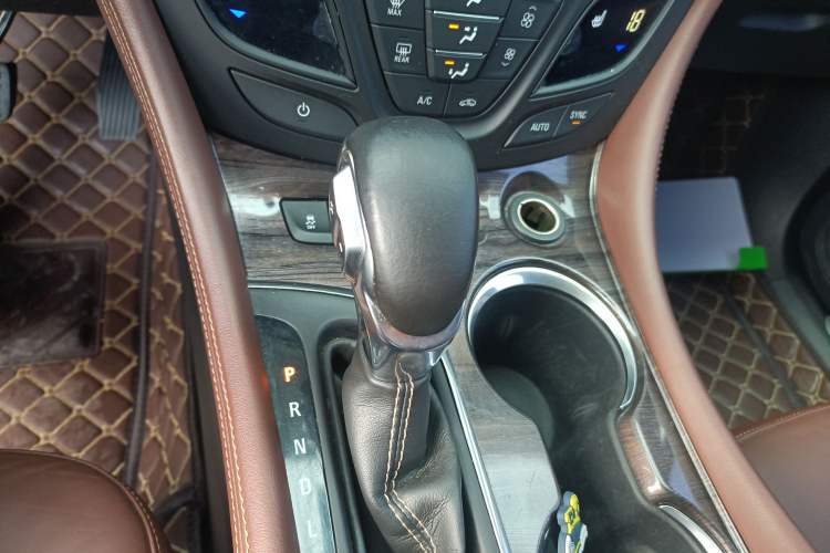 Used Buick Envision 2016 28T Four-Wheel Drive Elite Version
