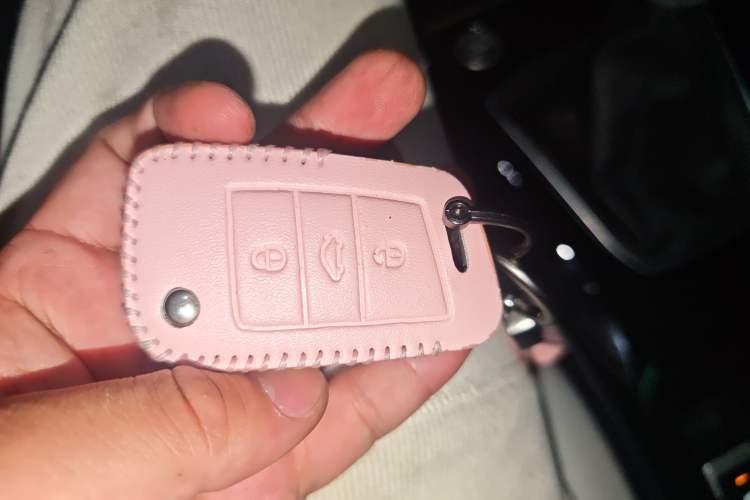 Used Volkswagen Tharu 2025 New Sharp 1.5L Ambitious Edition Vehicle Key