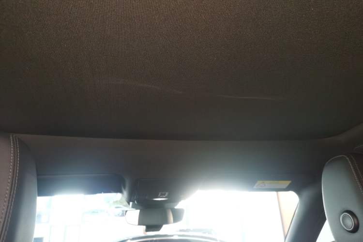 Used Land Rover Range Evoque 2021 Range Rover Velar 249 PS R-Dynamic S Performance Edition
