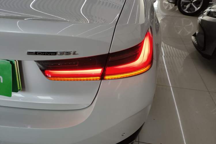 Used BMW i3 2022 eDrive 35 L