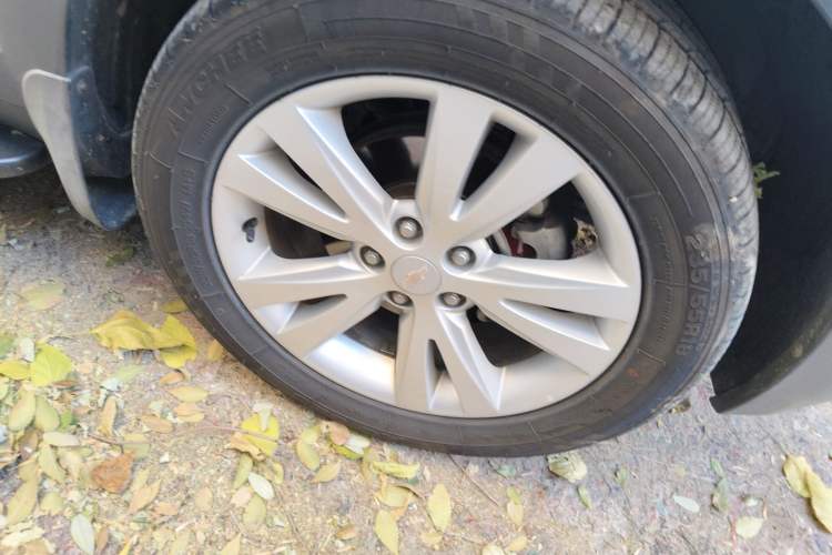 Used Chevrolet Captiva 2014 2.4L 4x4 Flagship Edition 7 Seats
