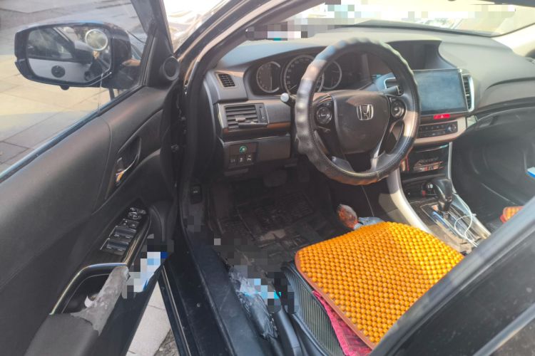 Used Honda Accord 2015 2.0L LX Comfort Edition Driver Seat