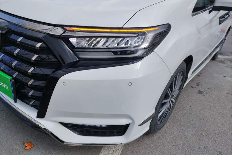 Used Honda Elysion 2022 2.0L eHEV Luxury Edition