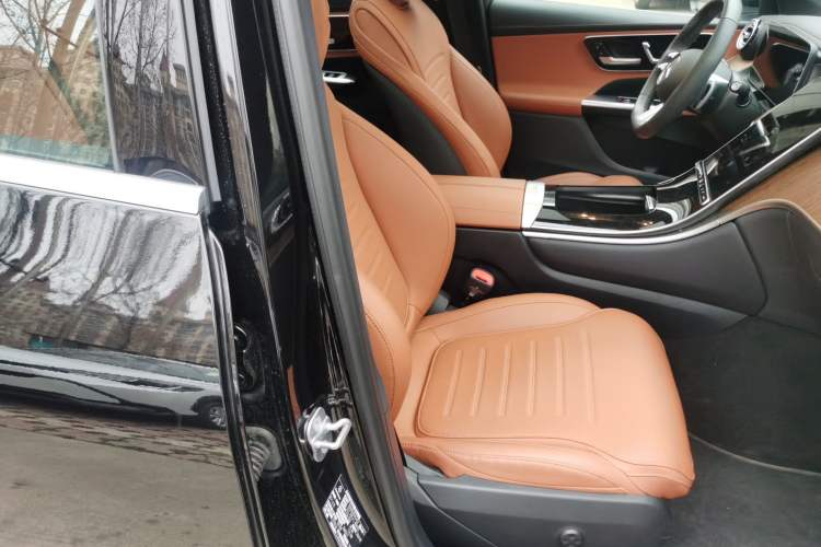 Used Mercedes-Benz GLC New Energy 2025 350 e L 4MATIC Collector's Edition