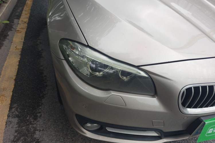Used BMW 5 Series 2017 525Li Leading Model
