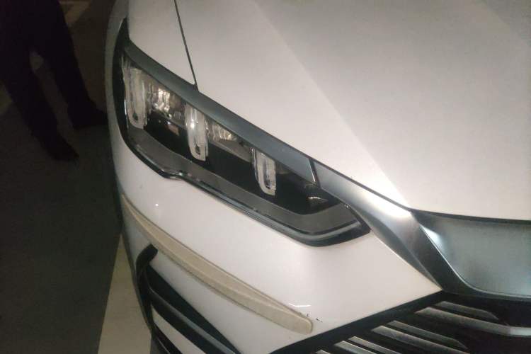 Used BYD Song Pro 2021 1.5T Automatic Xiaoyun Luxury Model Right Front Headlight