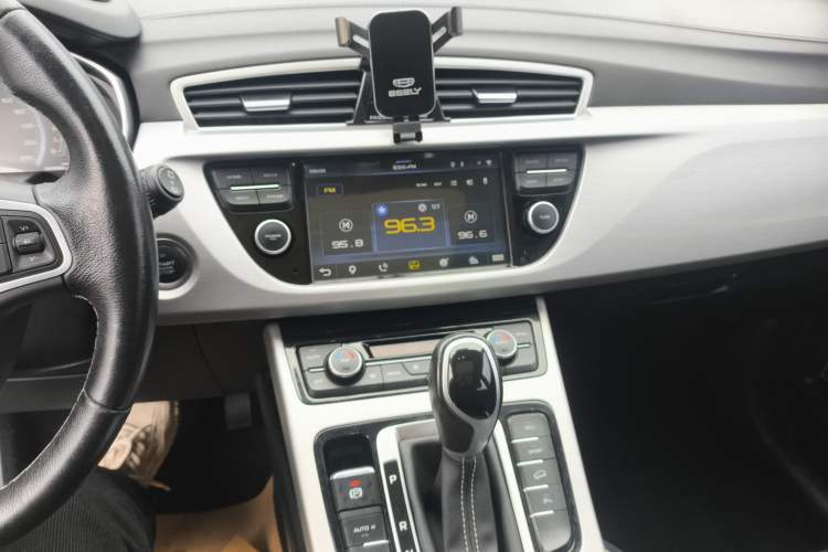 Used Geely Auto Emgrand X7 Sport 2016 1.8TD Automatic Smart Connectivity Version