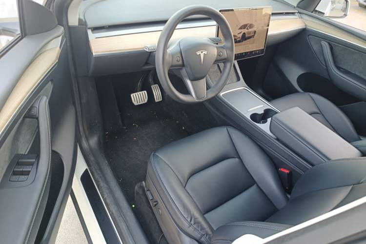 Used Tesla Model Y 2022 Performance High-Performance All-Wheel-Drive Version