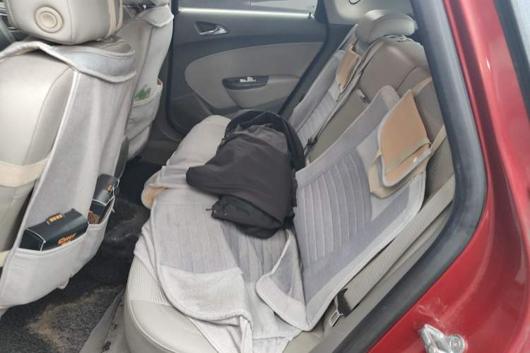 Used Buick GT 2013 XT 1.6L Automatic Fashion Edition