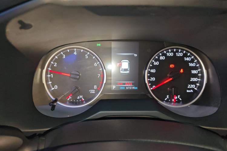 Used Toyota Wildlander 2022 Updated Version 2.0L CVT Two-Wheel Drive Leading Edition
