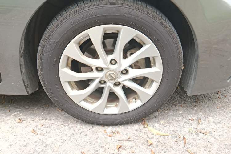 Used Nissan Sylphy 2019 Classic 1.6XE CVT Comfort Edition Right Front Wheel Hub