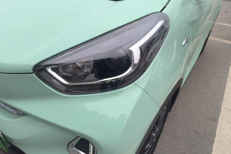 Used Chery Little Ant 2023 251km True Love Edition Lithium Iron Phosphate Left Front Headlight