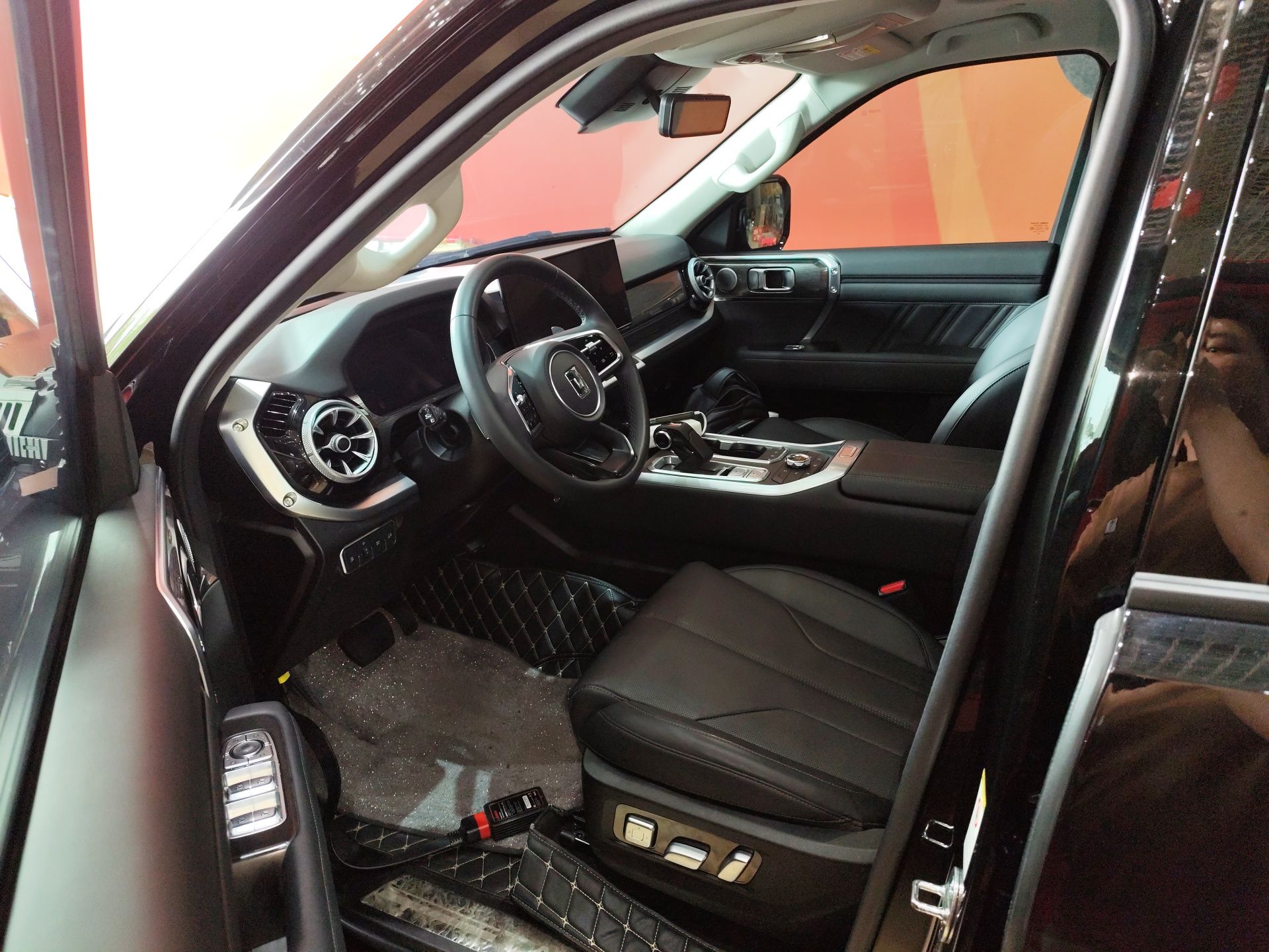 Переднее сиденье в автомобиле