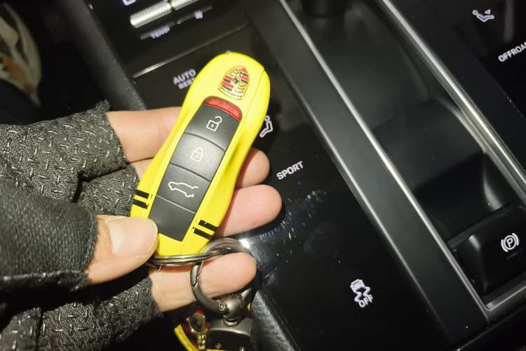 Used Porsche Macan 2022 Macan 2.0T