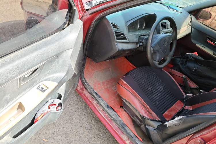 Used FAW Xiali 2012 N3 1.0L Sedan Base Model
